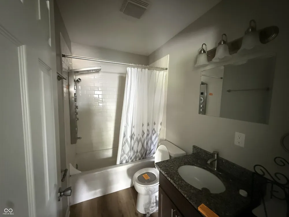 562 Roanoke Road Kingsford Heights, IN 46346