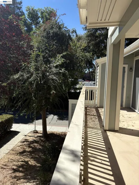 3663 Oakwood Ter #211