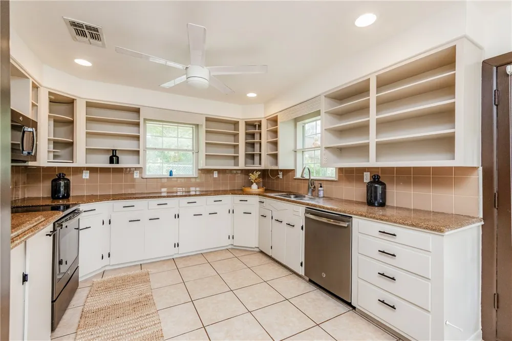 254 Vista Drive Sandia, TX 78383