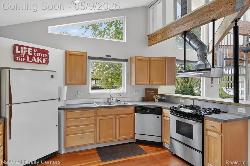 11505 Sunset Boulevard Putnam Township, MI 48169
