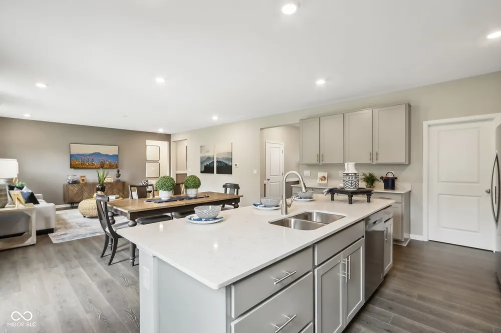 920 Saddlebrook Farms Boulevard Whiteland, IN 46184