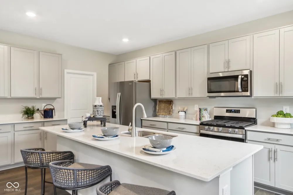 920 Saddlebrook Farms Boulevard Whiteland, IN 46184