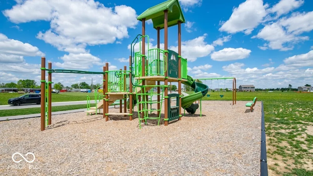920 Saddlebrook Farms Boulevard Whiteland, IN 46184