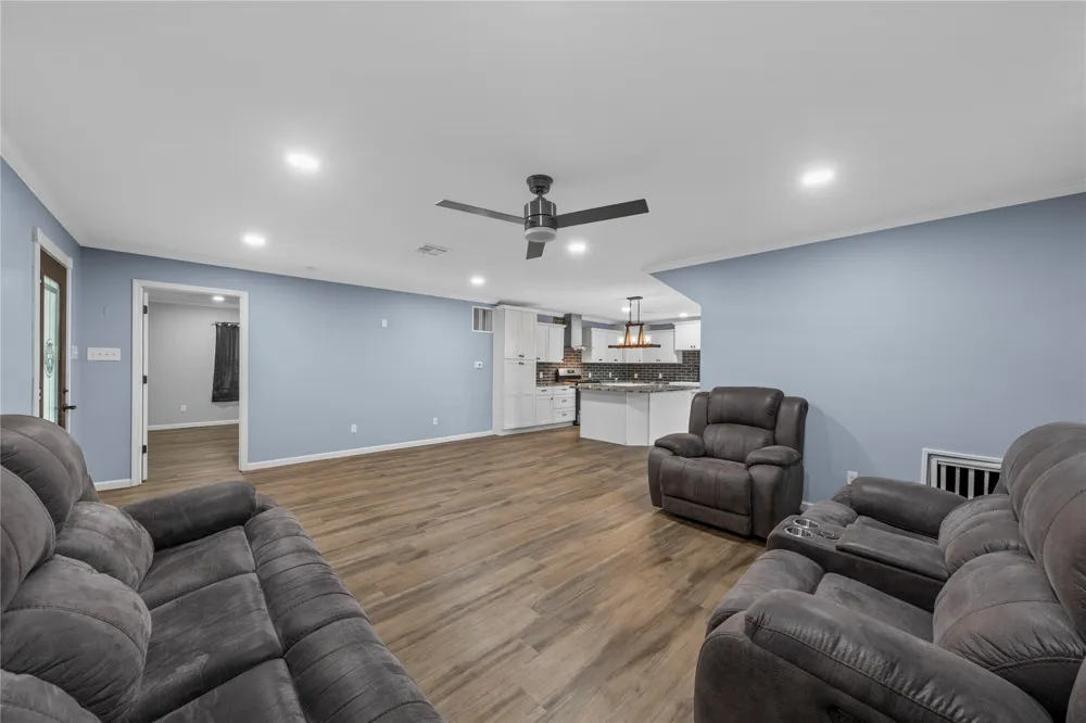 1014 Ranchito Road Bellmead, TX 76705