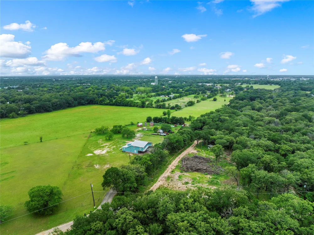 1014 Ranchito Road Bellmead, TX 76705