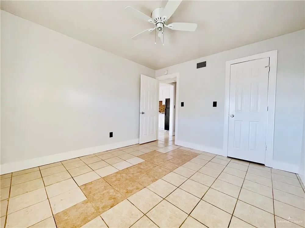 1002 Miller Avenue Donna, TX 78537