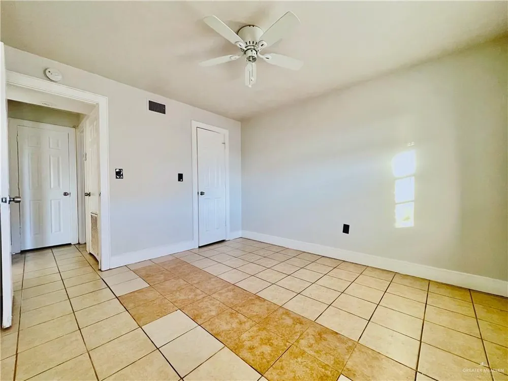 1002 Miller Avenue Donna, TX 78537