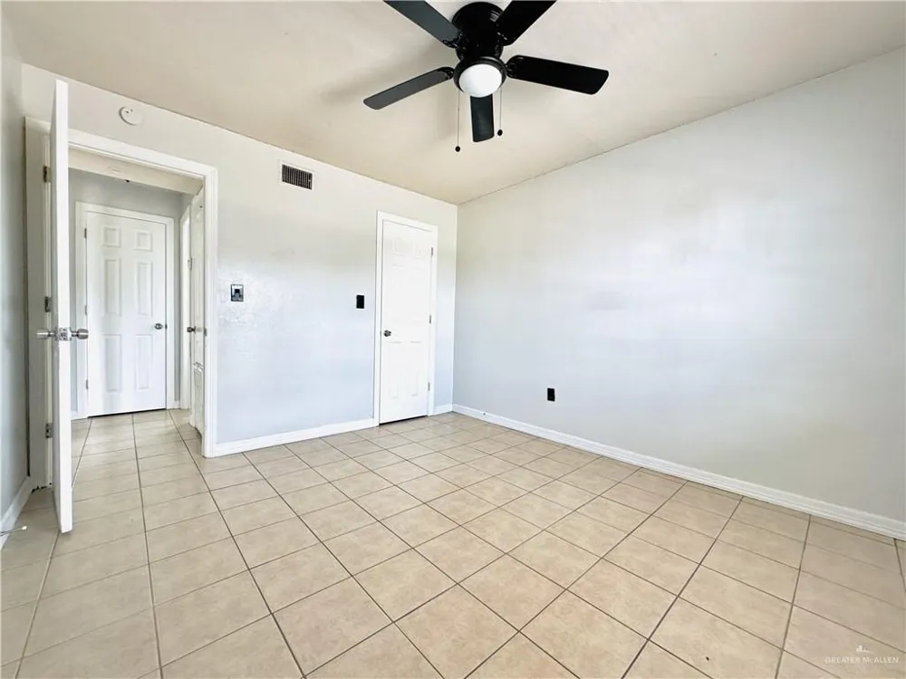 1002 Miller Avenue Donna, TX 78537