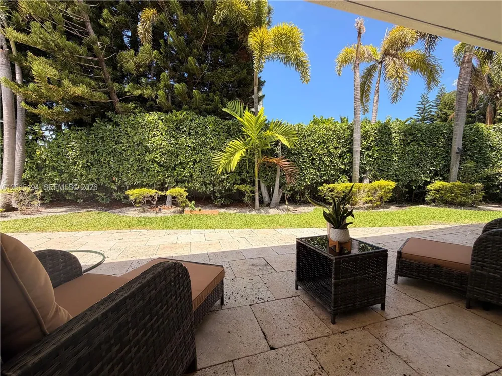 11445 Bayshore Dr North Miami, FL 33181