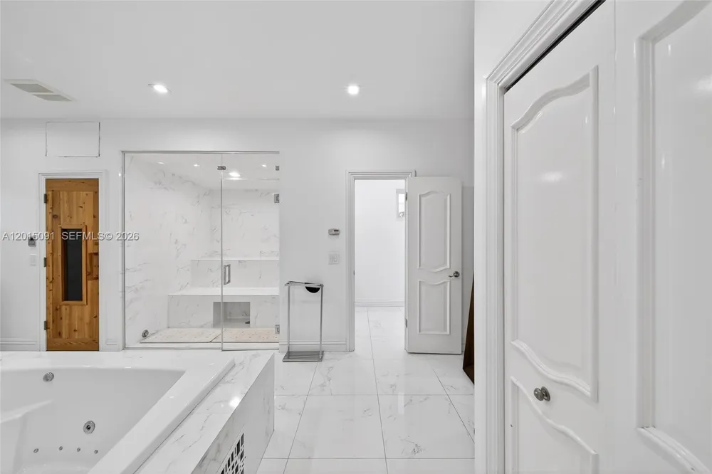 6650 SW 112th St Pinecrest, FL 33156