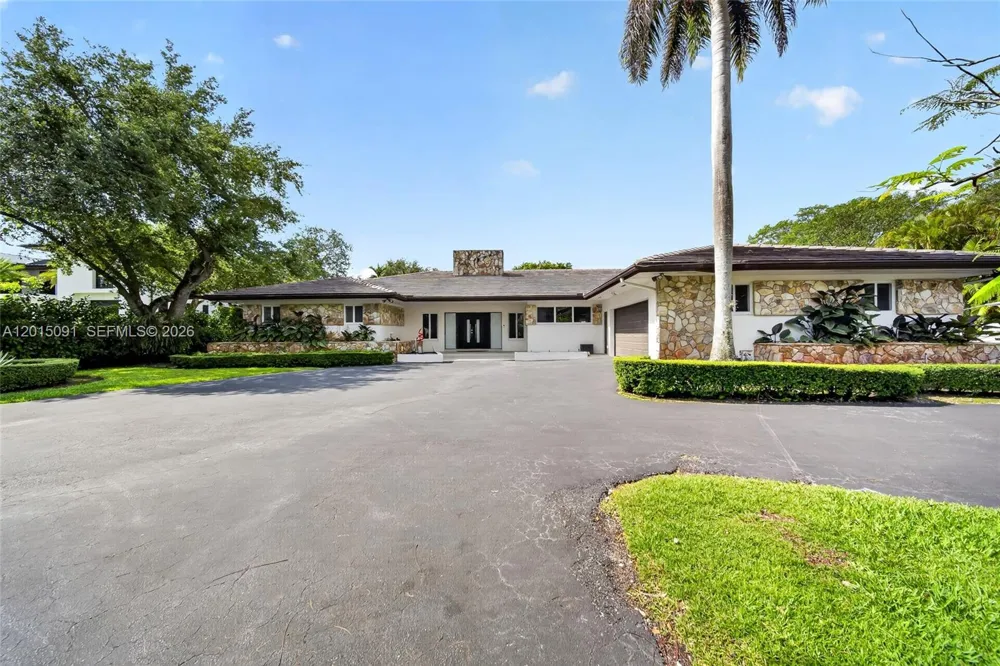 6650 SW 112th St Pinecrest, FL 33156