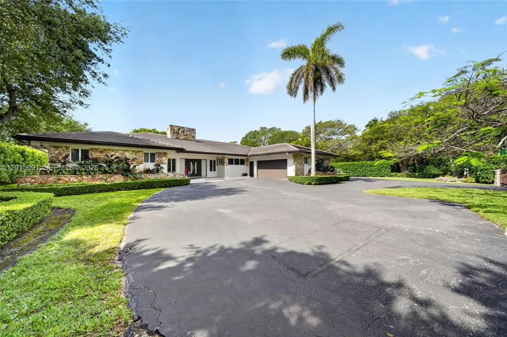 6650 SW 112th St Pinecrest, FL 33156