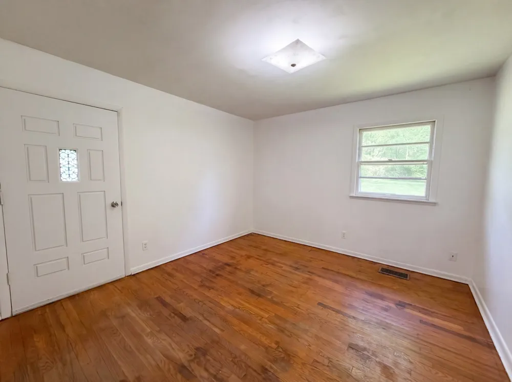 6618 3rd St College Grove, TN 37046