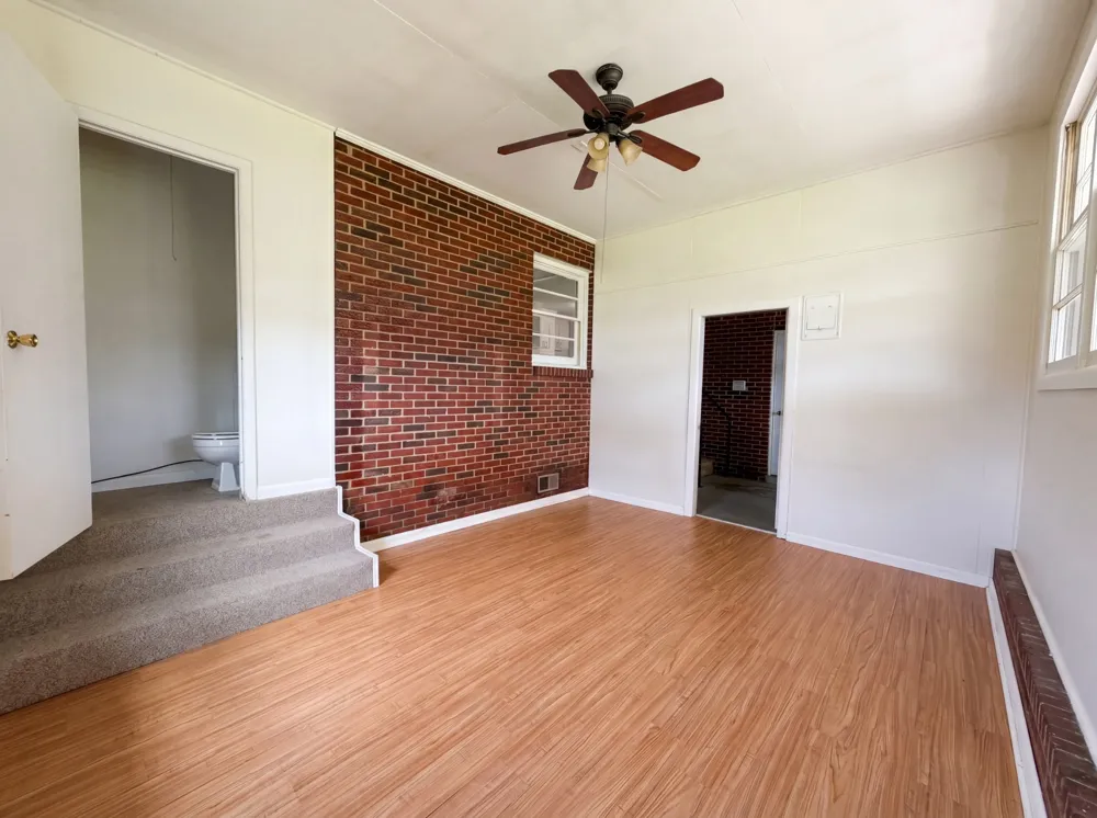 6618 3rd St College Grove, TN 37046