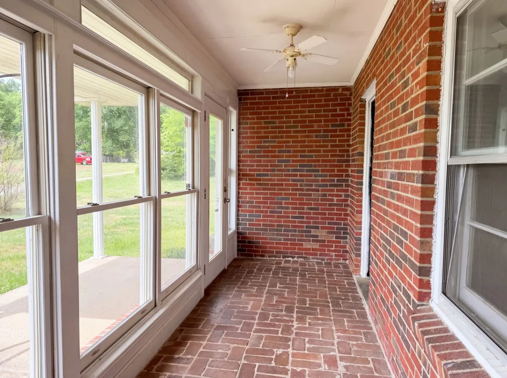 6618 3rd St College Grove, TN 37046