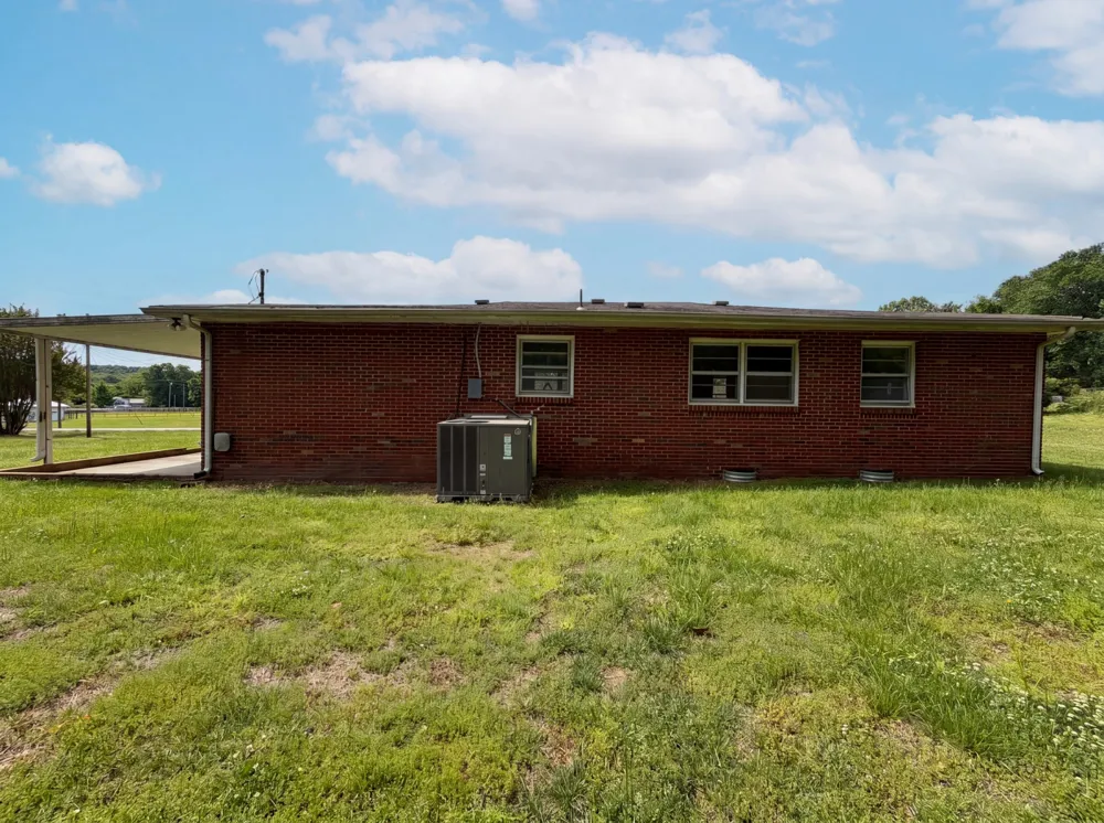 6618 3rd St College Grove, TN 37046