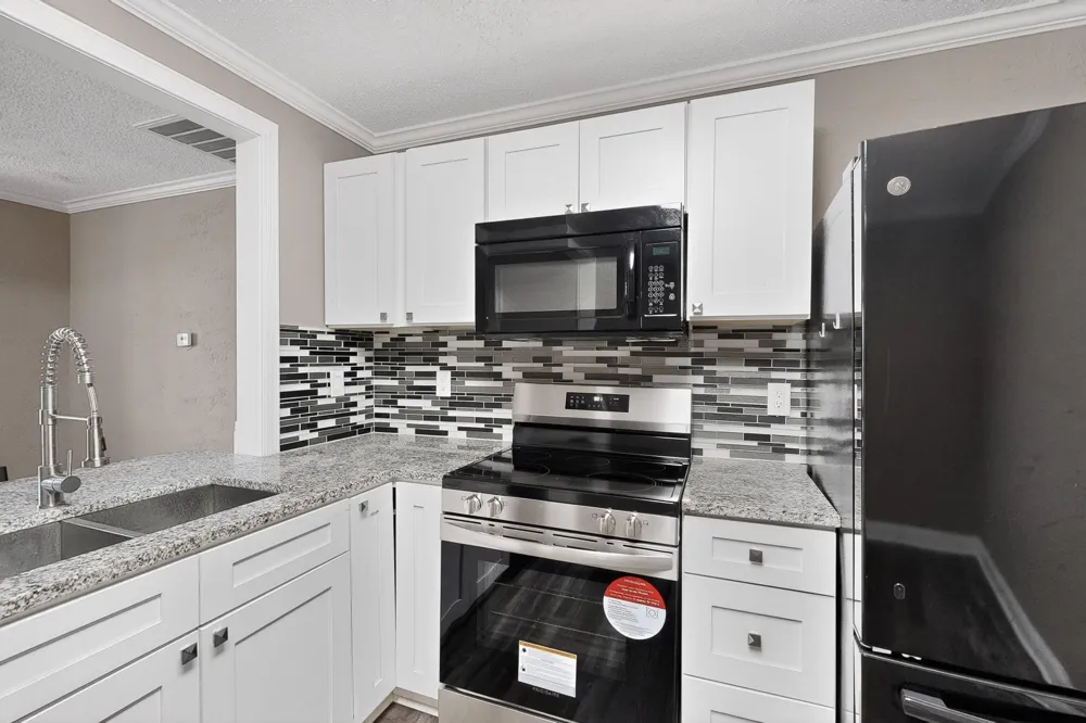 2200 E Trinity Mills Road #616 Carrollton, TX 75006