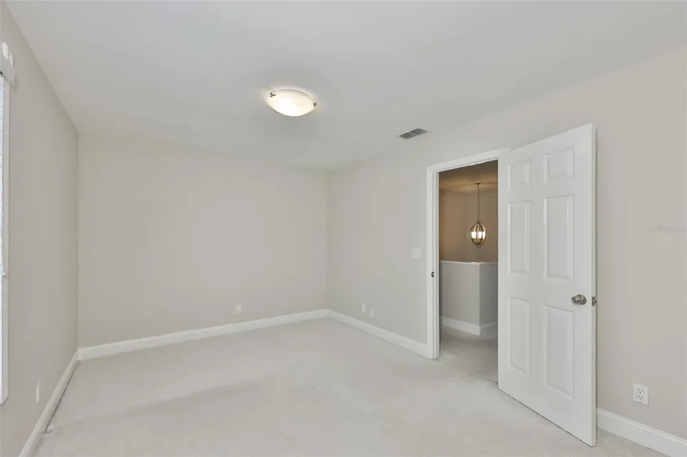 606 S GLEN AVENUE #10 Tampa, FL 33609