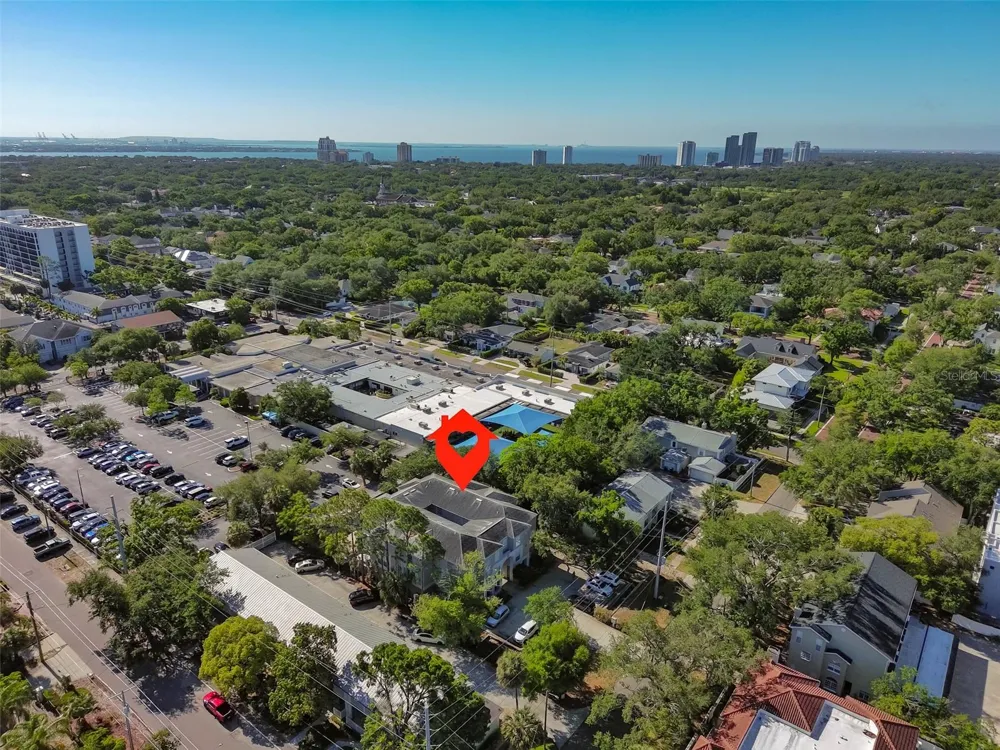 606 S GLEN AVENUE #10 Tampa, FL 33609