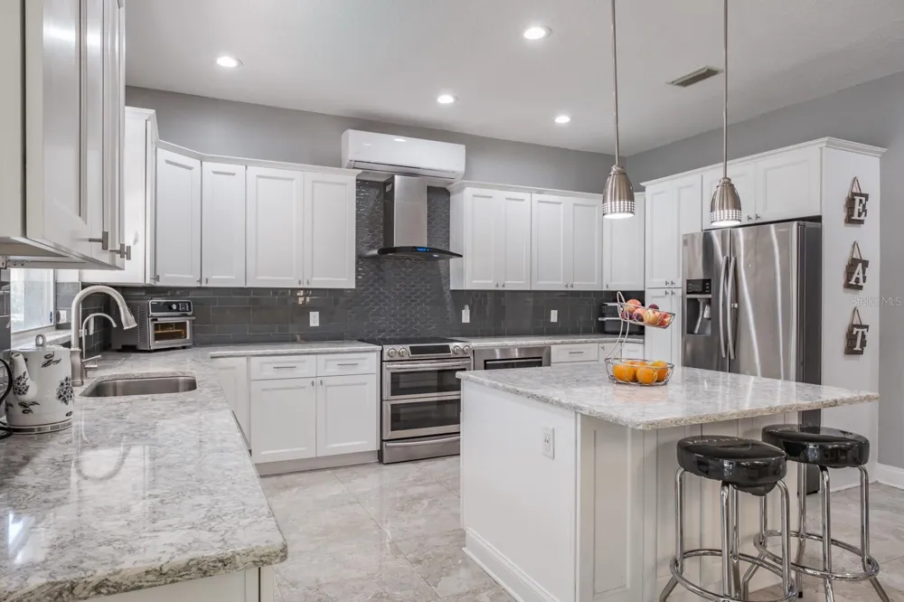 4037 AUSTON WAY Palm Harbor, FL 34685