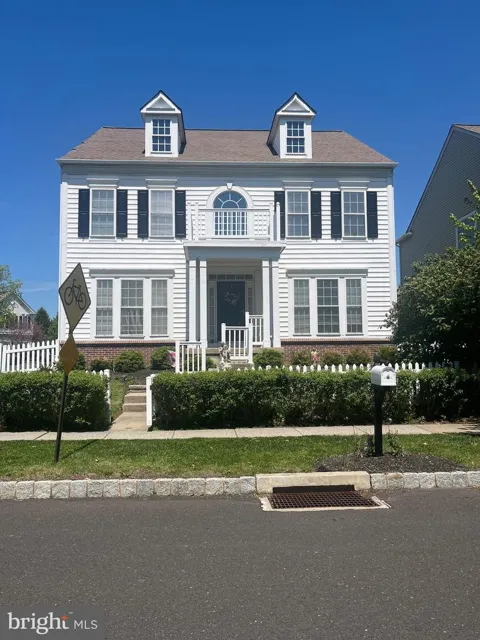 10 CROFT DRIVE