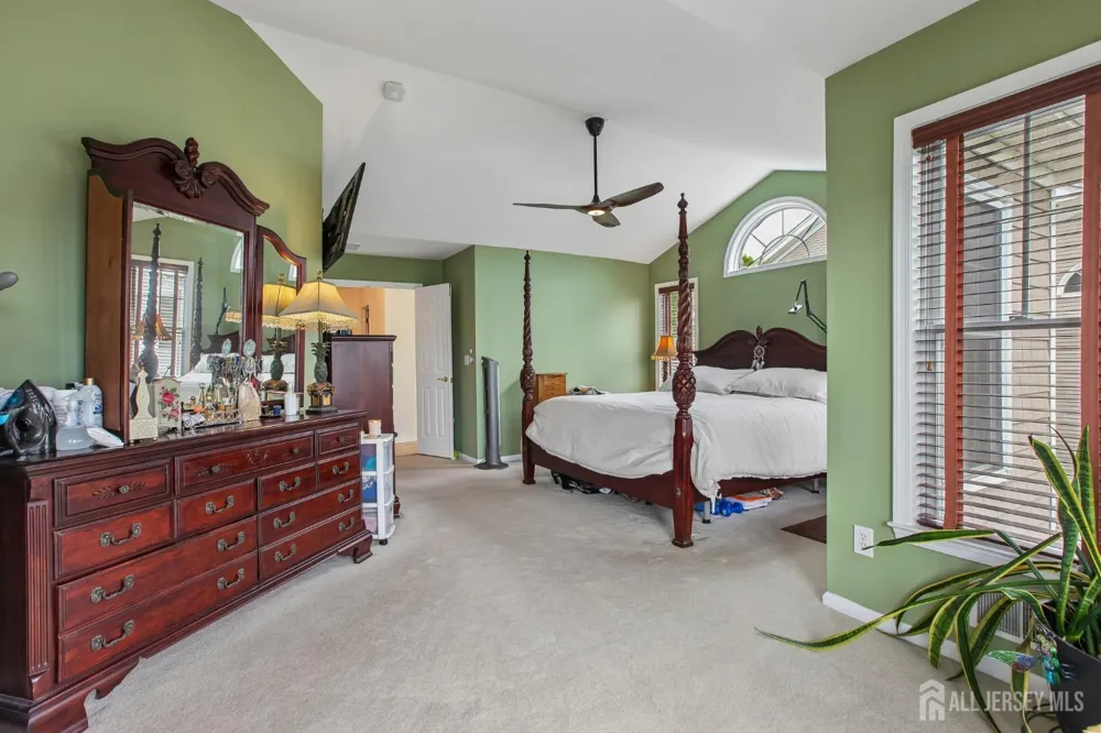 69 S Shore Drive S South Amboy, NJ 08879