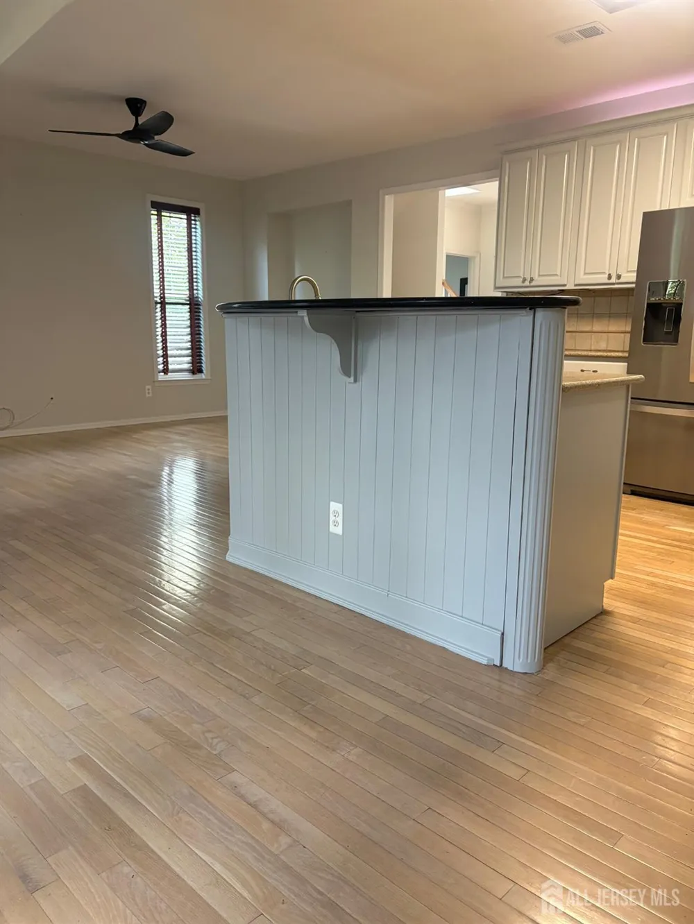 69 S Shore Drive S South Amboy, NJ 08879