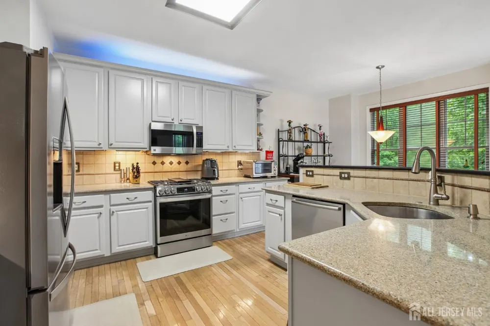 69 S Shore Drive S South Amboy, NJ 08879