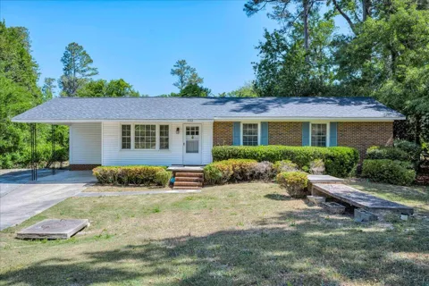 552 Whitehead Drive