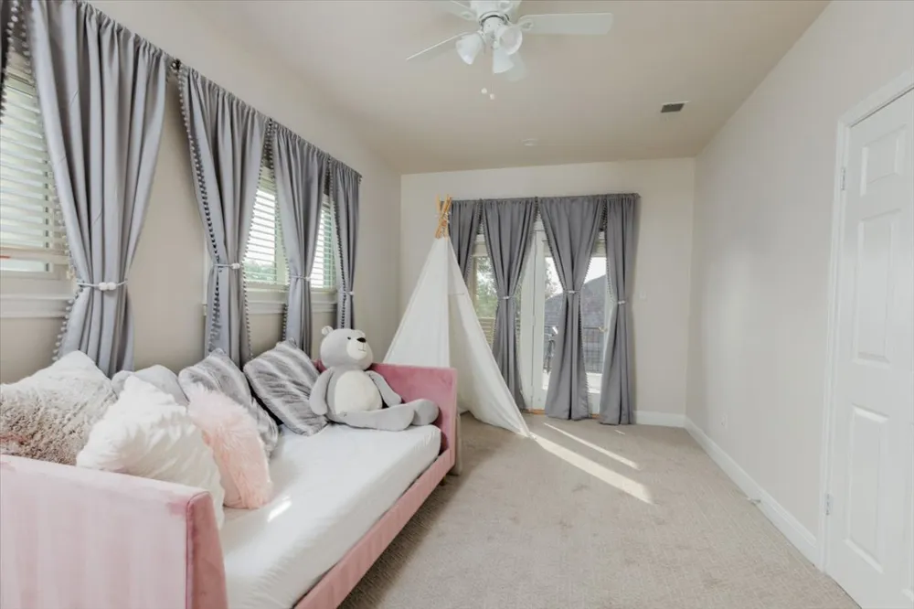 403 Golf Crest Lane Lakeway, TX 78734