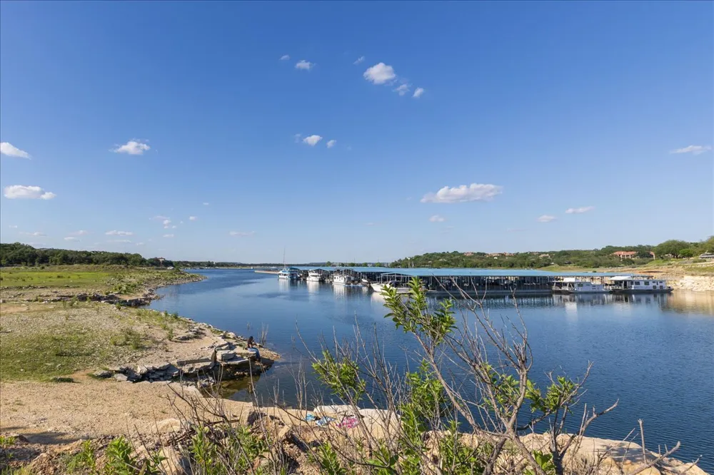 403 Golf Crest Lane Lakeway, TX 78734