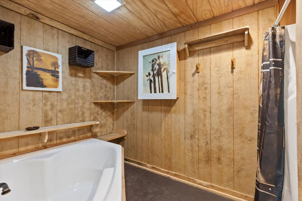 65 Rocky Top Trail Trenton, GA 30752