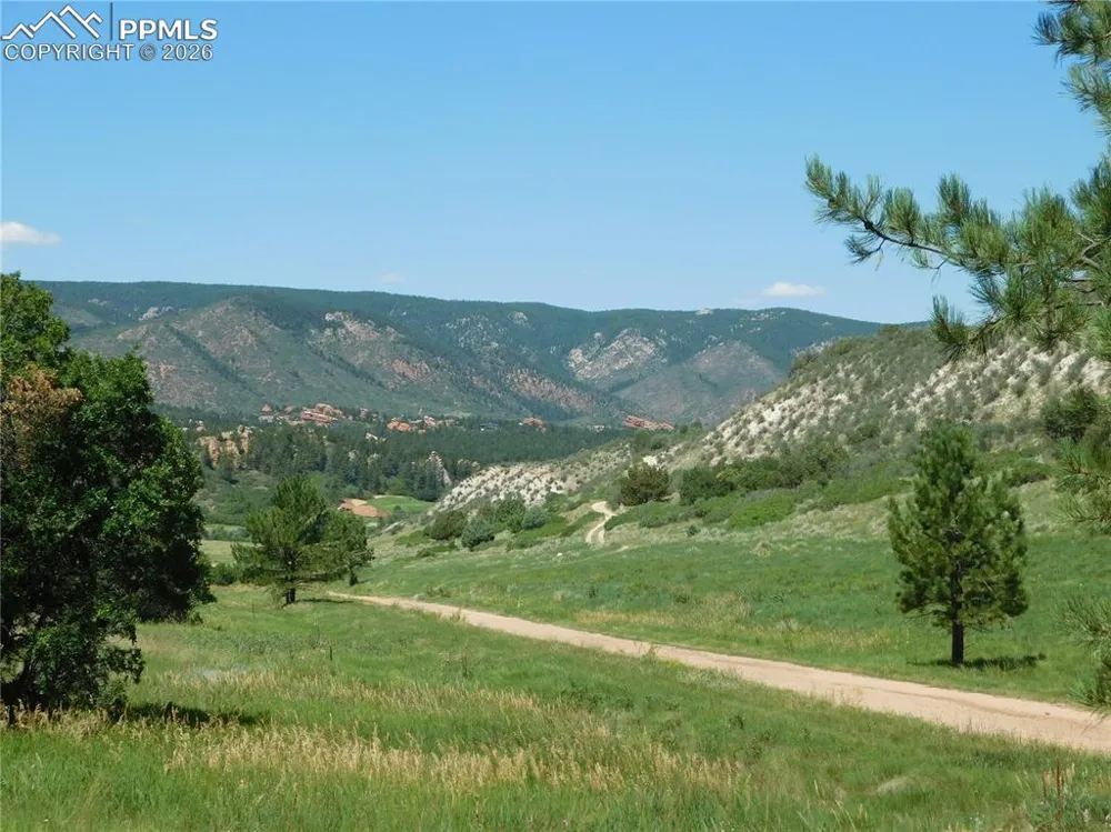 4668 Comanche Drive Larkspur, CO 80118