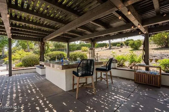 3679 Paseo De Nublado Thousand Oaks, CA 91360