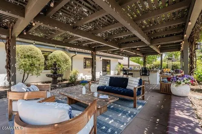 3679 Paseo De Nublado Thousand Oaks, CA 91360
