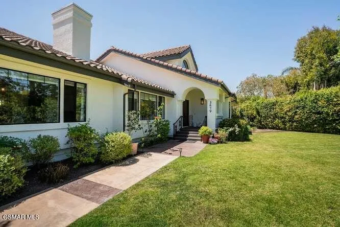 3679 Paseo De Nublado Thousand Oaks, CA 91360