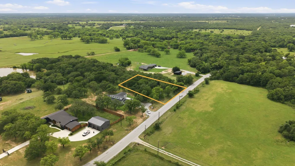 1999 Sunflower Road Paradise, TX 76073