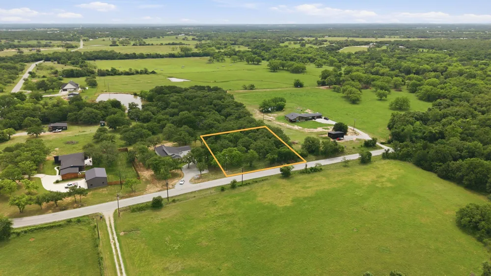 1999 Sunflower Road Paradise, TX 76073