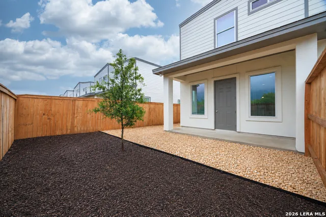 215 San Salvador Unit 101 San Antonio, TX 78210