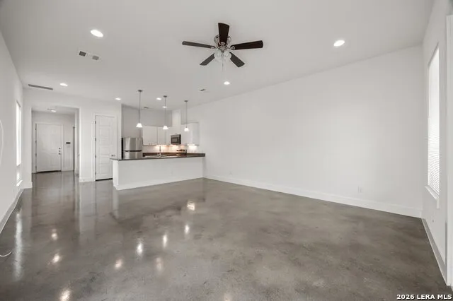 215 San Salvador Unit 101 San Antonio, TX 78210