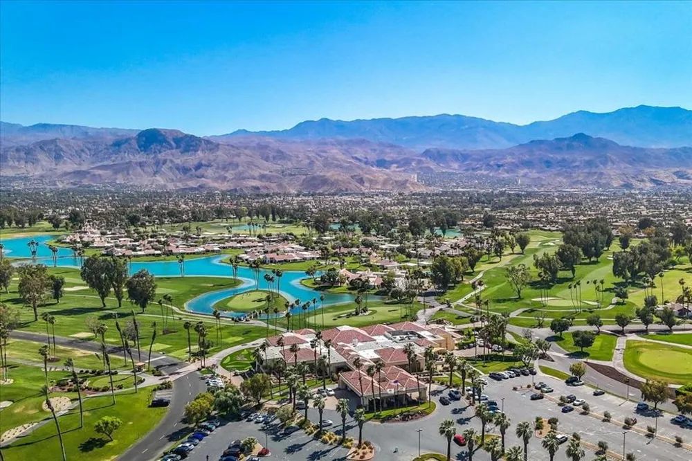 448 Sunningdale Drive Rancho Mirage, CA 92270