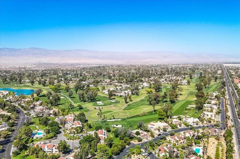448 Sunningdale Drive Rancho Mirage, CA 92270