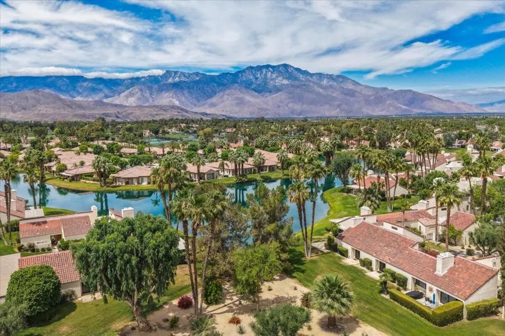448 Sunningdale Drive Rancho Mirage, CA 92270