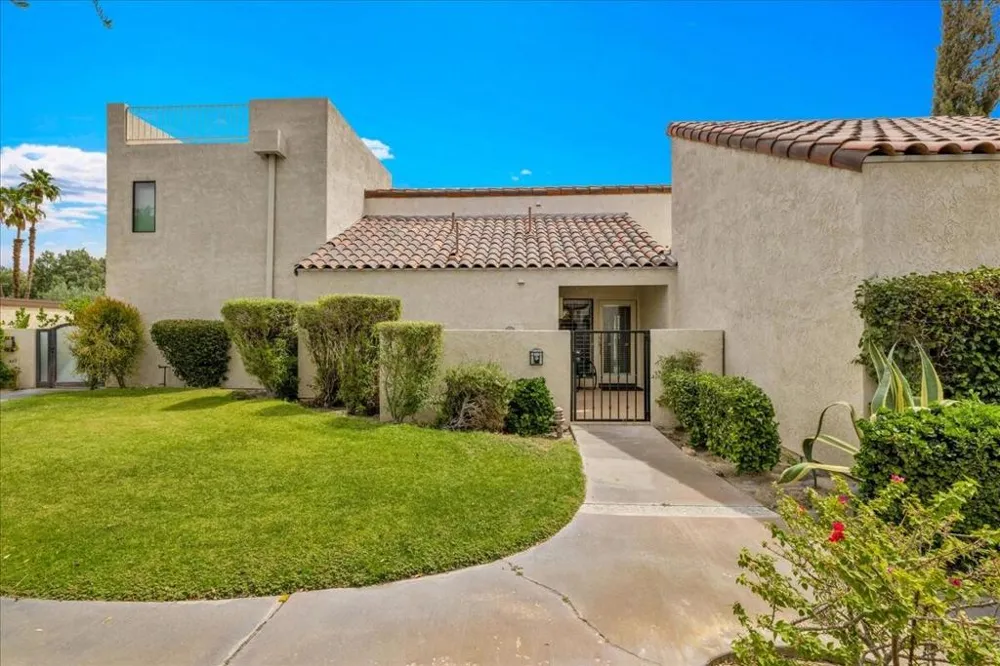 448 Sunningdale Drive Rancho Mirage, CA 92270