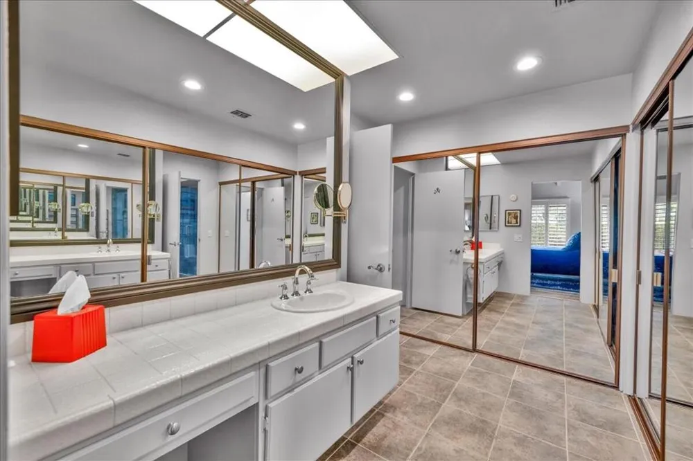 448 Sunningdale Drive Rancho Mirage, CA 92270