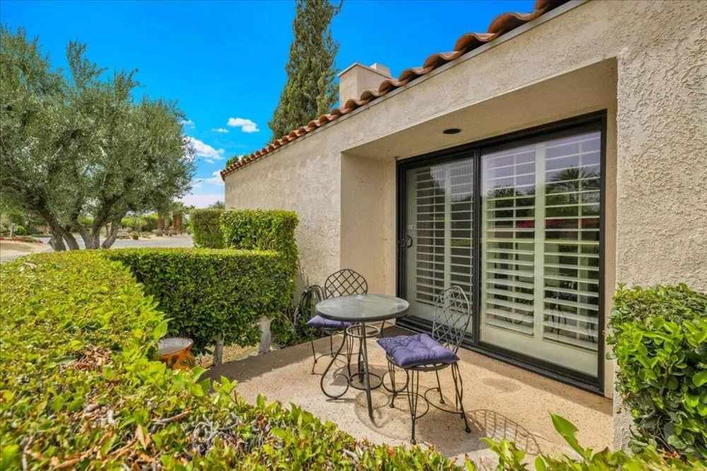 448 Sunningdale Drive Rancho Mirage, CA 92270