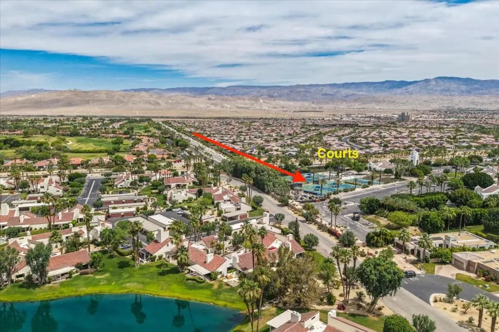 448 Sunningdale Drive Rancho Mirage, CA 92270