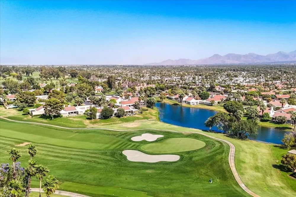 448 Sunningdale Drive Rancho Mirage, CA 92270