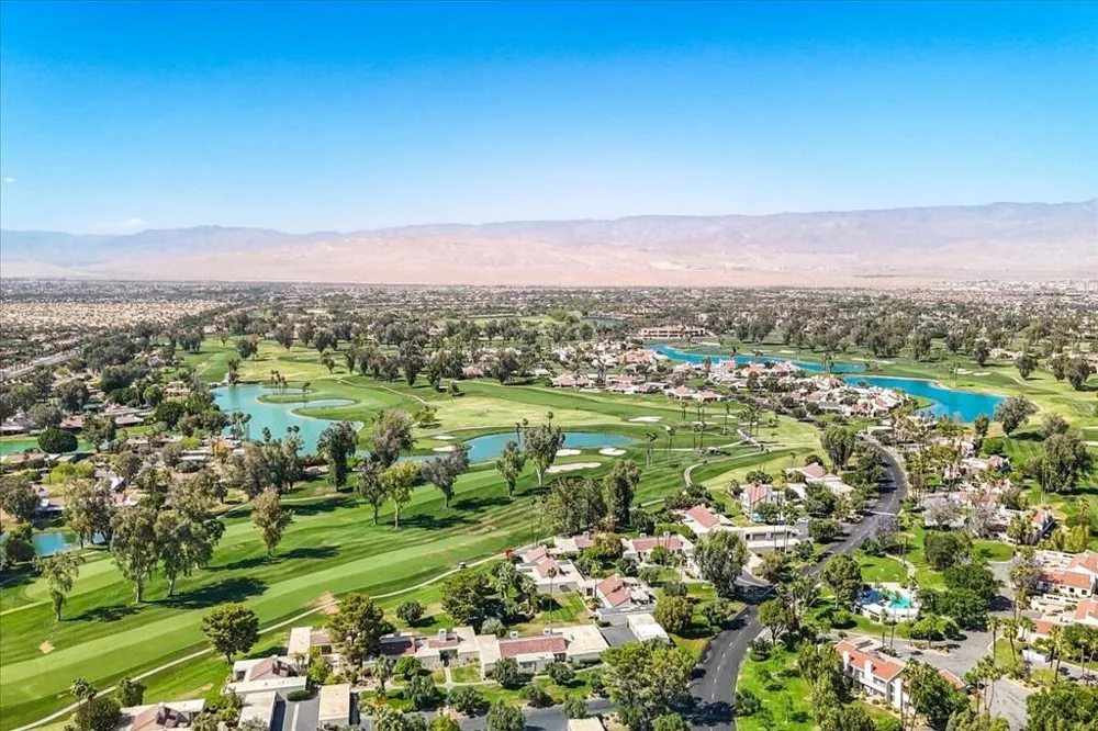 448 Sunningdale Drive Rancho Mirage, CA 92270
