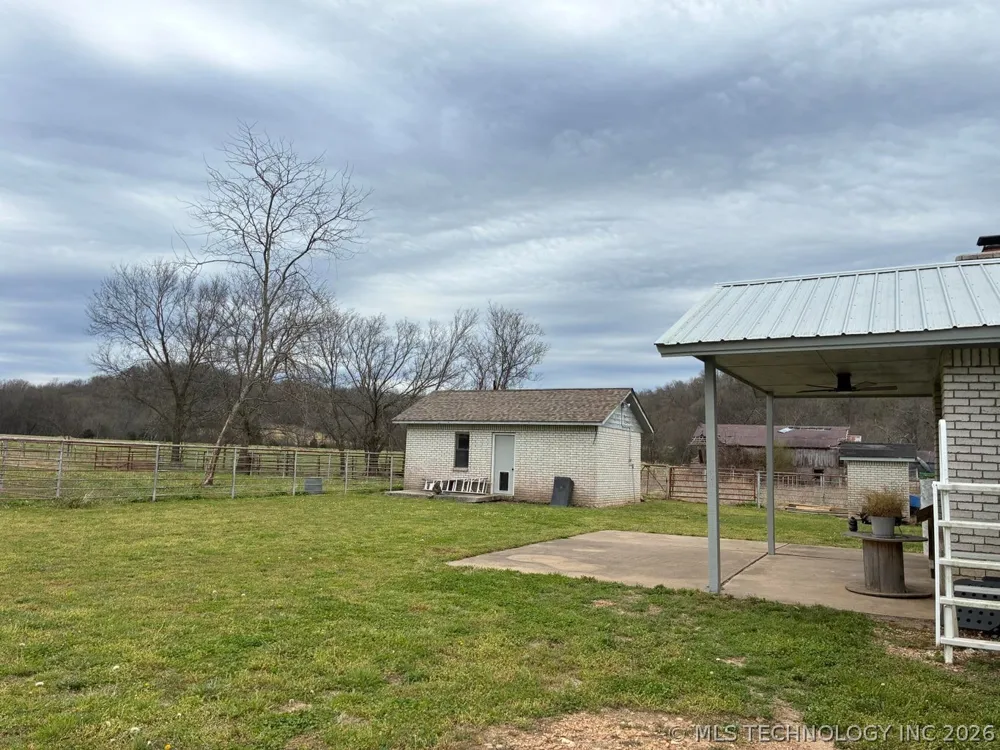 4313 County Road 4360 Eucha, OK 74342